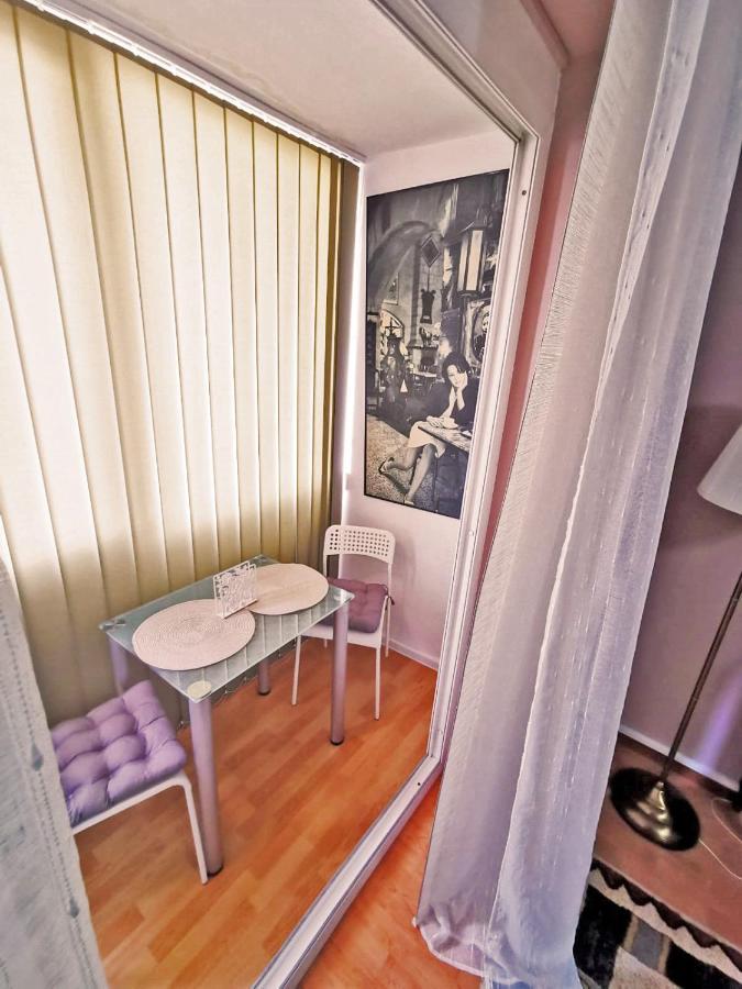Cozy Studio Athenee Apartment Bucharest Exterior photo